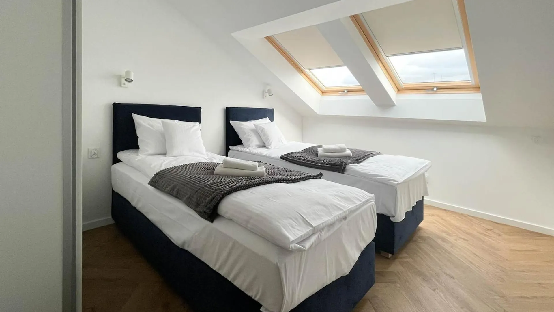 S45 Apt By Promodero Krakow