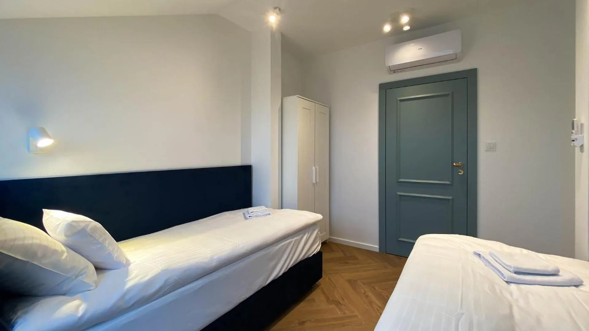 S45 Apt By Promodero Krakow 0*,